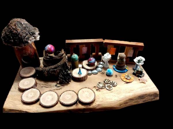 Fairy house, garden and doll house miniatures