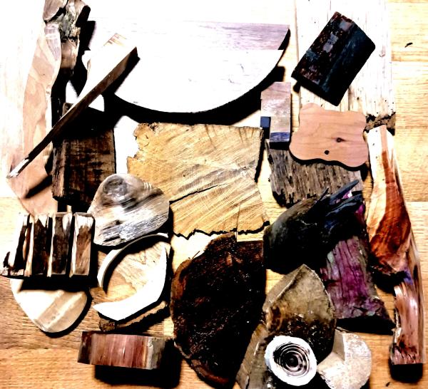 Odd scrap wood for DIY